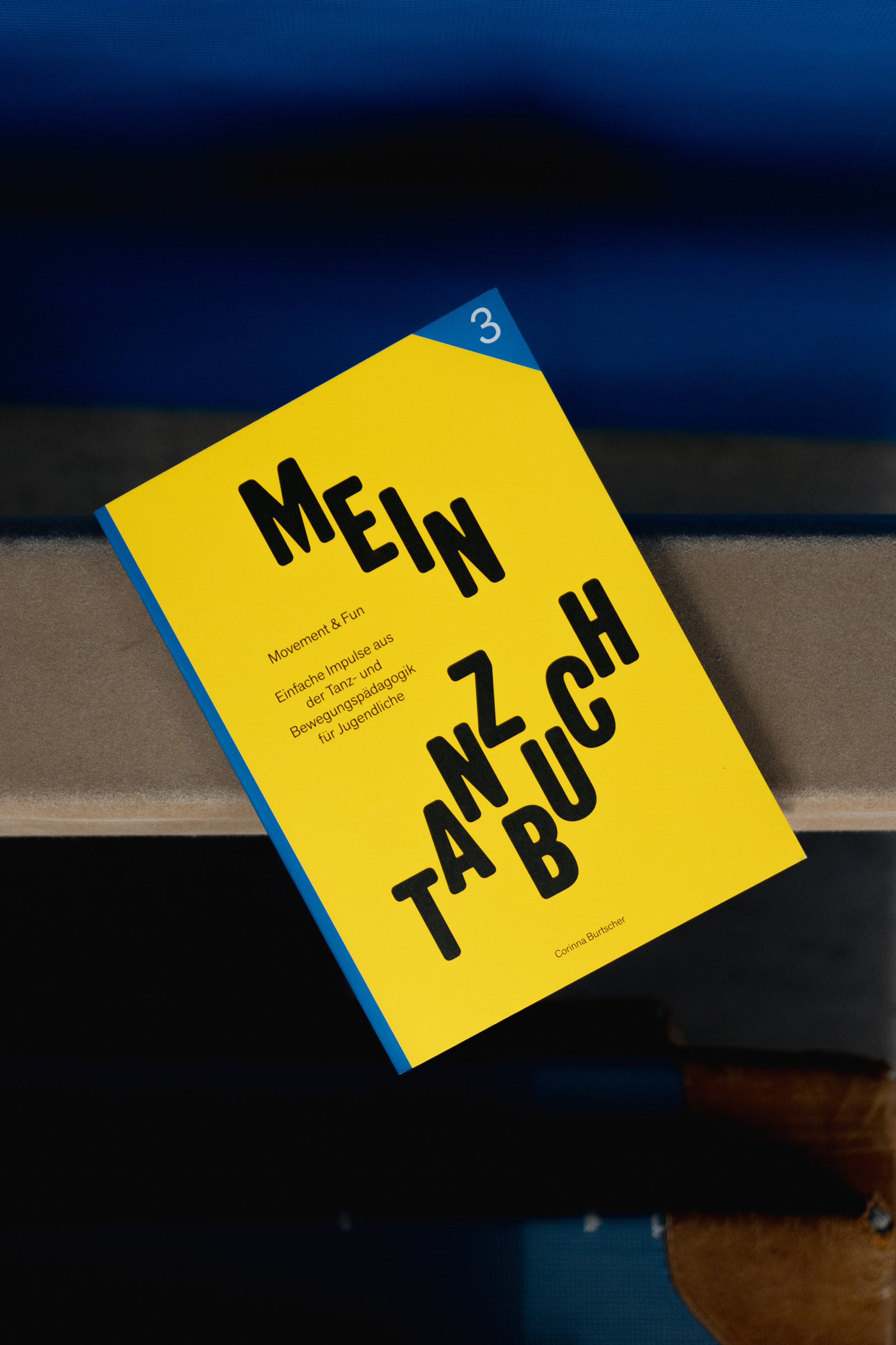 Sabrina-Oettl_MeinTanzbuch3-01